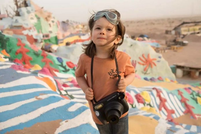 Fotógrafo de apenas 7 anos encanta mais de 220 mil seguidores no Instagram