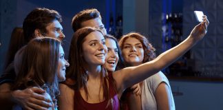 10 dicas para lidar com as primeiras vezes em que seu filho adolescente sai à noite