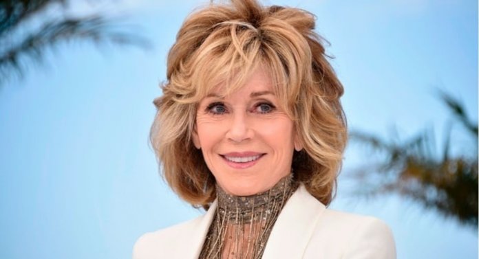 Jane Fonda continua linda aos 80, por dentro e por fora