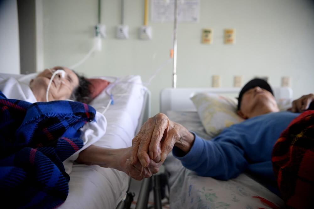 bemmaismulher.com - Casados há 82 anos, idosos ganham direito de permanecer juntos em hospital público do DF