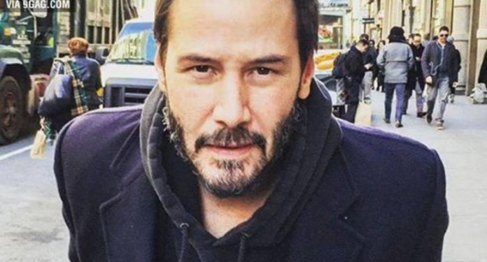 Mensagem poderosa de Keanu Reeves nas redes sociais