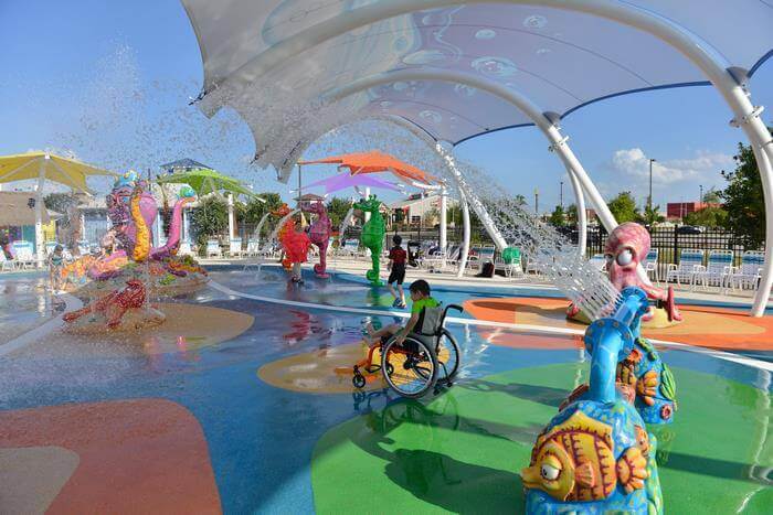 bemmaismulher.com - Inaugurado primeiro parque aquático para pessoas com deficiência e é lindo