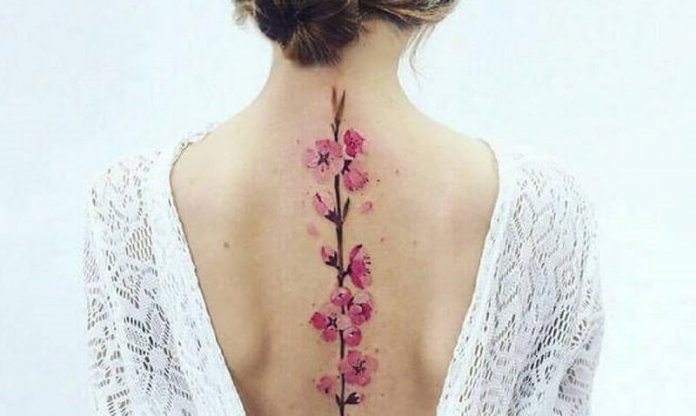 15 das mais lindas, delicadas e femininas tatuagens que você já viu