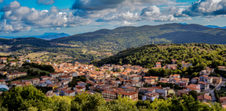 Que tal comprar uma casa histórica na Itália por 1 euro?