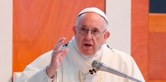 Papa Francisco sugere que a Igreja venda os seus bens para ajudar os necessitados