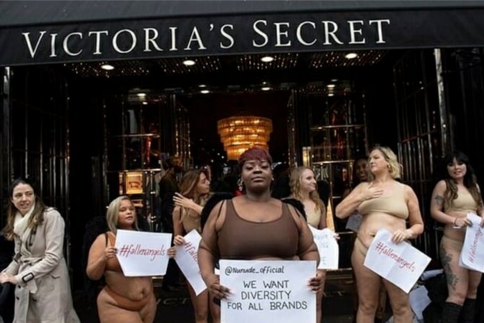 Mulheres reais tiram a roupa em protesto contra os padrões impossíveis da Victoria’s Secret