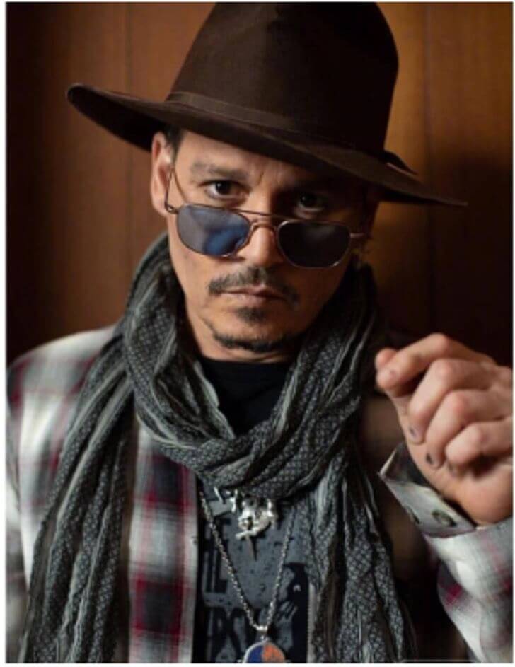 bemmaismulher.com - Johnny Depp reaparece aos 55 anos, ele ainda continua irresistível!