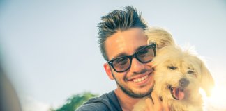 Ter um cachorro deixa o homem ainda mais atraente, revela experimento