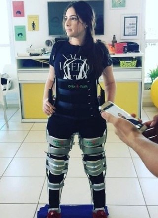 bemmaismulher.com - "Sonhos que salvam", ex-ginasta Laís Souza publica foto em pé