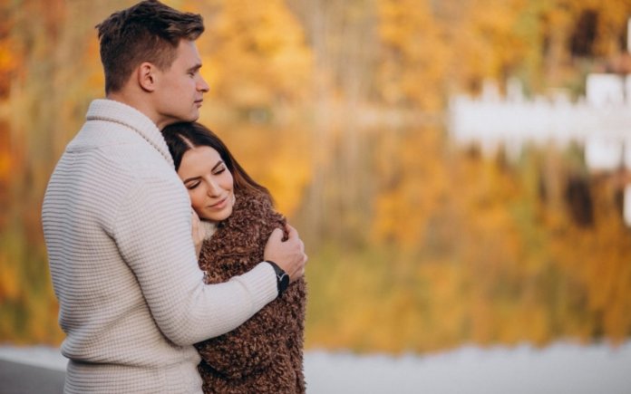 Ninguém perde por dar amor, perde quem não sabe como recebê-lo