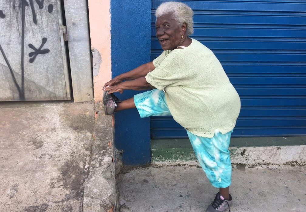 bemmaismulher.com - "É só sorrir bastante!", idosa neta de escravos ensina como passar dos 100 anos com saúde