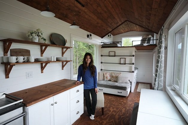 bemmaismulher.com - Blogueira Ana White constrói ‘mini casa’ e disponibiliza planta de graça pra qualquer um que queira reproduzir a façanha