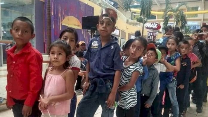 estudantes-foram-ao-cinema-pela-primeira-vez-1570651831586_v2_900x506 (1)