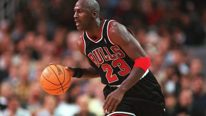 Michael Jordan abre hospitais gratuitos para pessoas carentes nos EUA