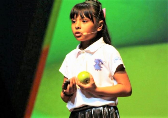 Menina autista que sofreu bullying por ser “diferente” tem QI superior ao de Einstein