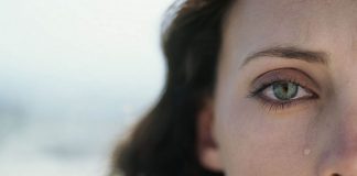 Mulheres machucadas não atraem príncipes, mas, sim, predadores
