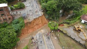 bemmaismulher.com - Bahia agoniza com o maior acúmulo de chuvas no mês em 32 anos; a cidade de Itamaraju foi onde mais choveu no Brasil